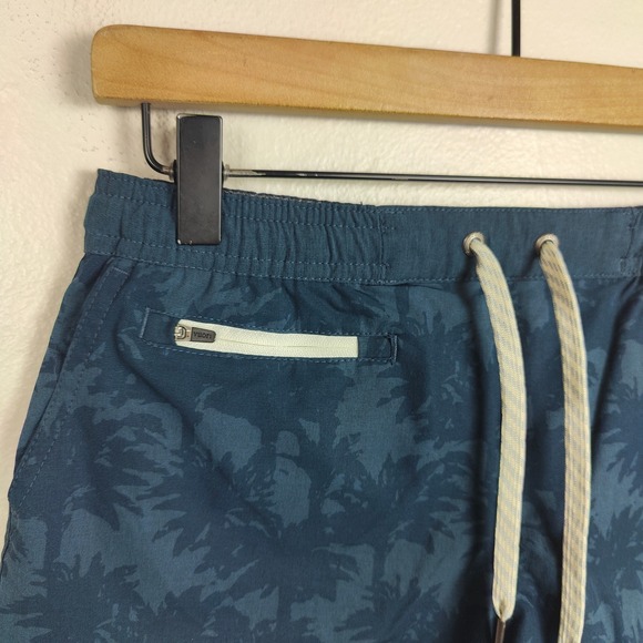 Vuori Tavi Shorts Womens Small Midnight Ocean Blue Performance Running - Picture 4 of 6